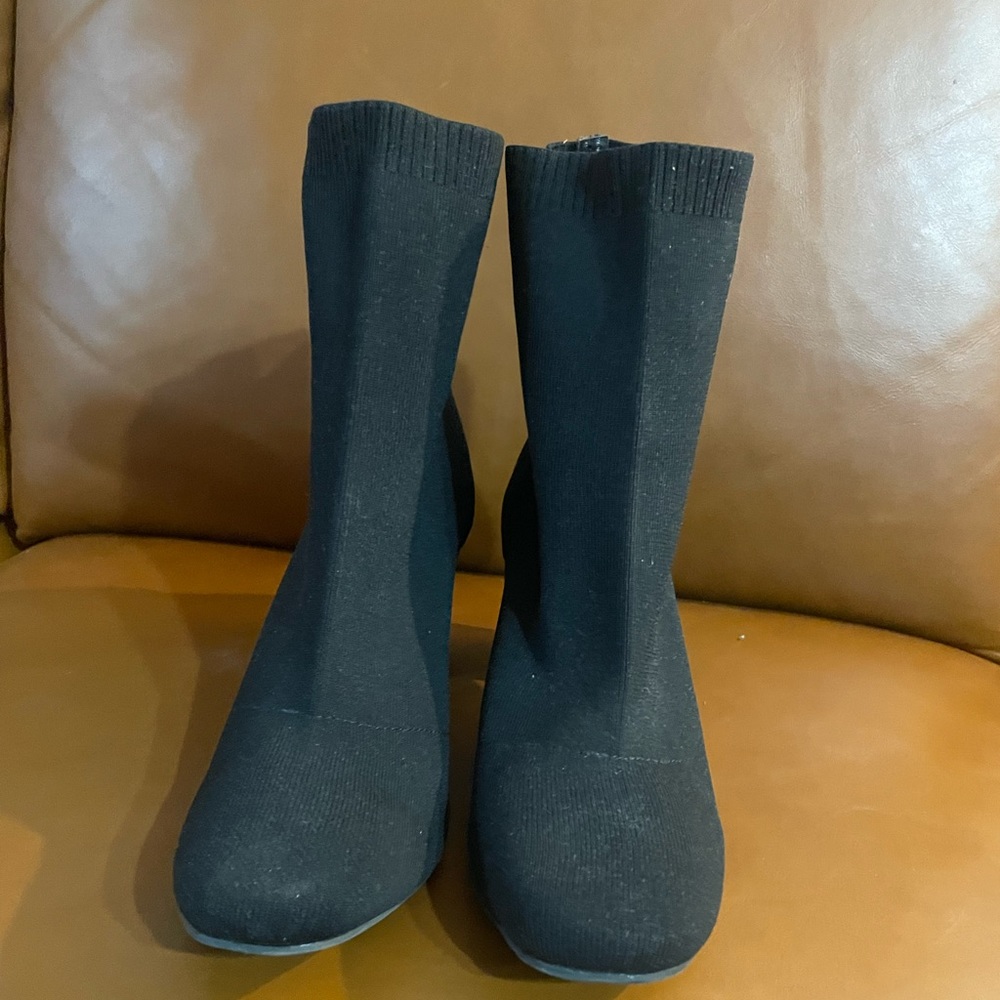 Mia boots - Picture 2 of 2